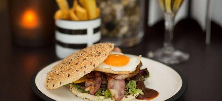 比勒费尔德施柏阁酒店(Steigenberger Hotel Bielefelder Hof)图片