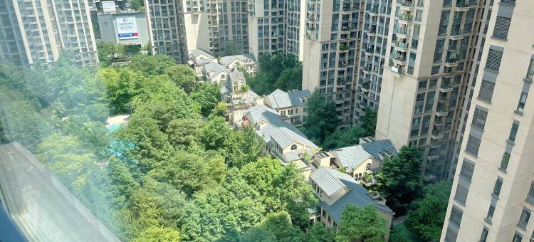 归屿island公寓(二环路东二段分店)图片