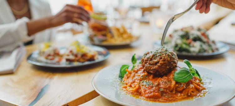 埃德蒙顿冰区JW万豪酒店(JW Marriott Edmonton Ice District)图片