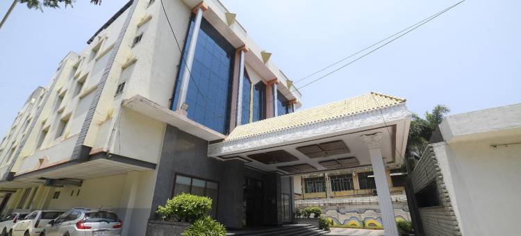 苏拉比国际兹波史普立酒店(Zip by Spree Hotels Surabi International Vellore)图片