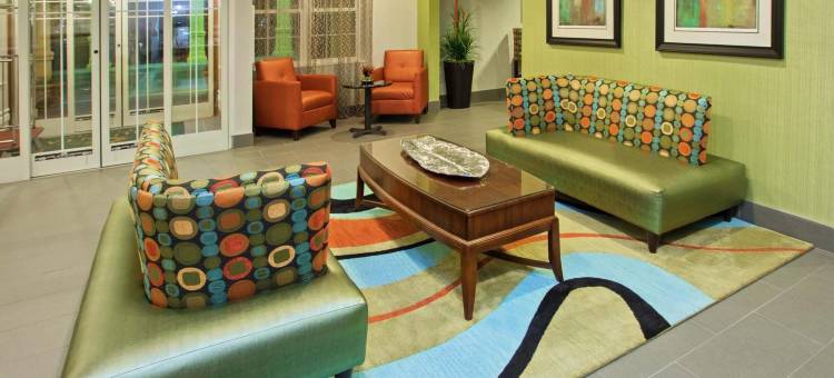 莱巴嫩拉昆塔温德姆套房酒店(La Quinta Inn & Suites by Wyndham Lebanon)图片