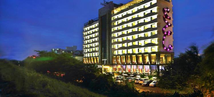 Fortune Select SG 高速公路, 艾哈迈达巴德 - ITC 酒店集团成员(Fortune Select SG Highway, Ahmedabad - Member ITC Hotels' Group)图片