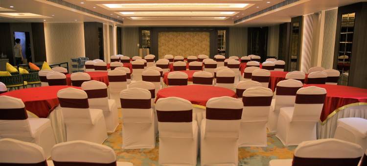 豪德瓦尼普莱德商务酒店(Pride Biznotel Haldwani)图片