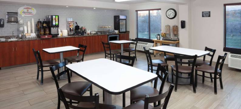 沃索速8酒店(Super 8 by Wyndham Wausau)图片