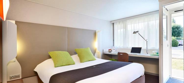 维勒局斯特库尔塔伯康铂酒店(Campanile Villejust - ZA Courtaboeuf)图片