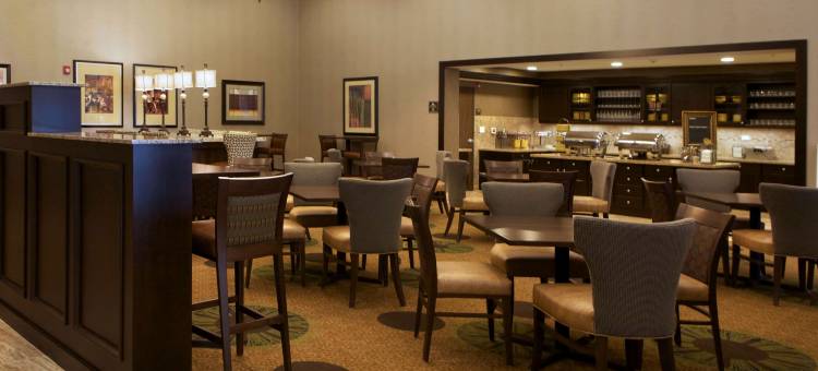 Homewood Suites by Hilton-科拉尔维尔爱荷华河兰丁(Homewood Suites by Hilton Coralville - Iowa River Landing)图片