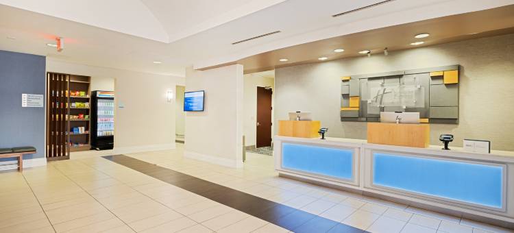 Holiday Inn Express & Suites FT。劳德代尔 - 人工林(Holiday Inn Express & Suites FT. Lauderdale-Plantation)图片