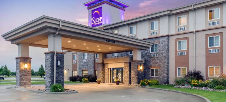 舒眠酒店及套房大福克斯 靠近阿勒鲁斯中心(Sleep Inn & Suites Grand Forks Alerus Center)图片