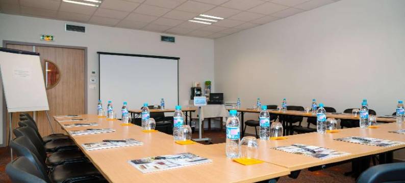 雷恩圣格雷布里特酒店 - 维伦纽夫(Brit Hotel Rennes St Grégoire – le Villeneuve)图片