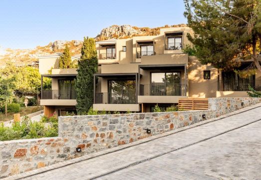 Elios Hill Hotel Overview