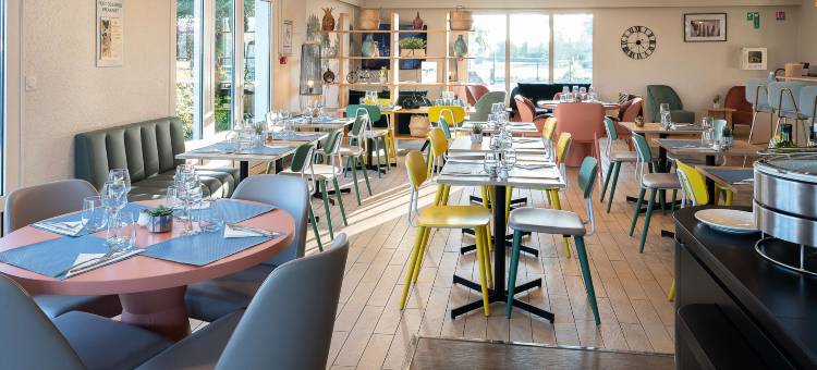 罗什福尔滨海贝斯特韦斯特Sure酒店(Sure Hotel by Best Western Rochefort-sur-Mer)图片