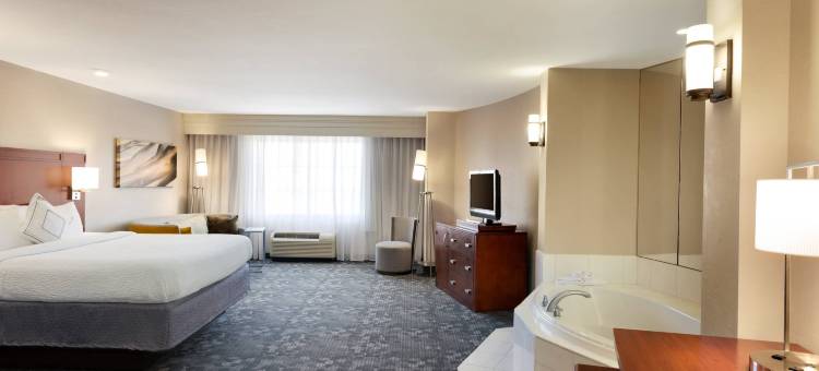 俄克拉何马市北奎尔斯普林斯万豪万怡酒店(Courtyard Oklahoma City North/Quail Springs)图片