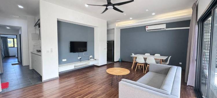 位于三马丹的3卧室独栋房屋-平方米|带2个独立浴室(RTS - U3 Roxy Townhouse Sematan)图片