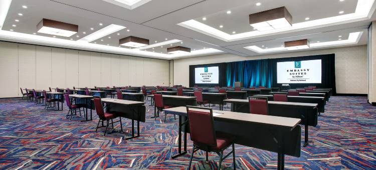 埃姆布里奇酒店集团俄克拉何马城塔楼酒店(Embassy Suites by Hilton Oklahoma City Northwest)图片