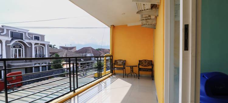 红多兹酒店-近玛琅维迪亚加马大学2号(Reddoorz Near Universitas Widyagama Malang 2)图片