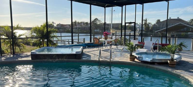 Playa Blanca Waterfront Resort Pool Spa Dock Kayaks Pets Extended Stay Discounts图片