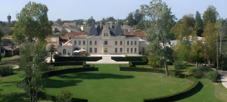 吕萨克城堡民宿(Chambre d'hôtes Château de Lussac)图片