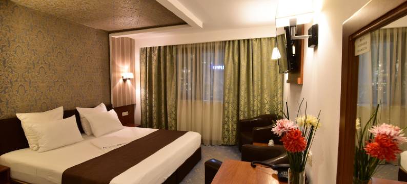 弗洛姆酒店(Hotel Forum)图片