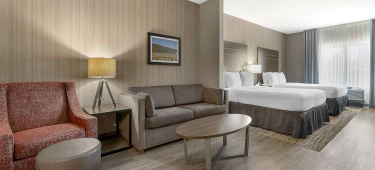 拉克雷森特中央贝斯特韦斯特优质酒店(Best Western Plus at la Crescent Event Center)图片
