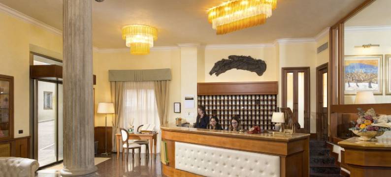 雅典娜酒店(Hotel Athena)图片