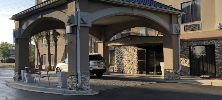 默里尔斯因莱特丽怡酒店(Country Inn & Suites by Radisson, Murrells Inlet, SC)图片