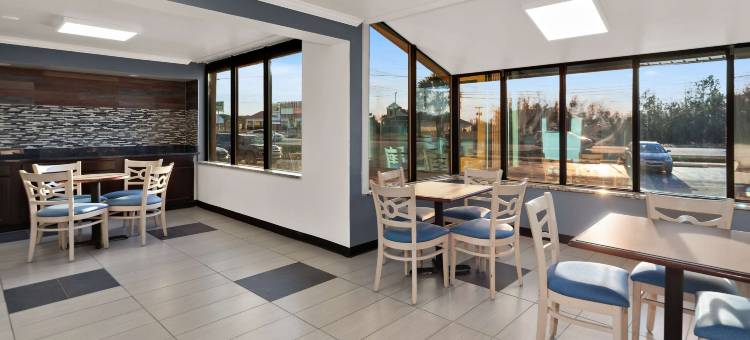 罗德威旅馆 伦伯顿中心(Rodeway Inn)图片