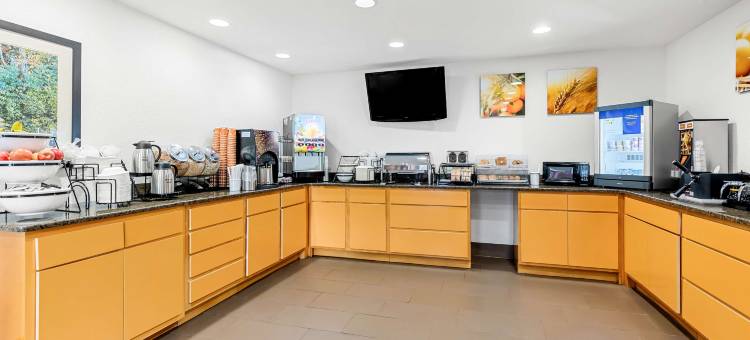 大烟山国家公园附近舒适酒店(Comfort Inn Near Great Smoky Mountain National Park)图片