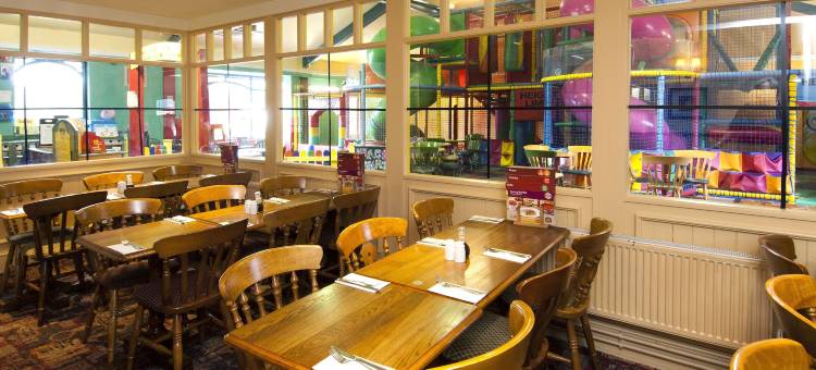 拉内利中西部酒店(Premier Inn Llanelli Central West)图片