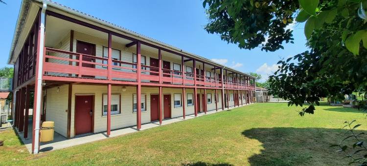 勒曼酒店里昂东部-维尔方丹(Hôtel Lémand Lyon Est - Villefontaine)图片