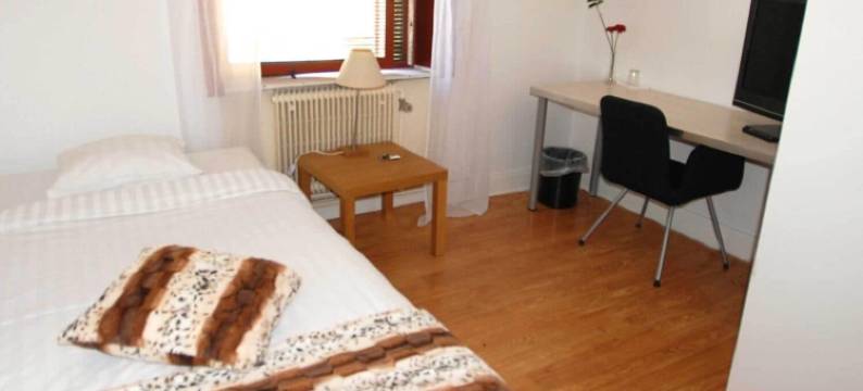 阿维斯塔城市酒店(Avesta Stadshotell)图片