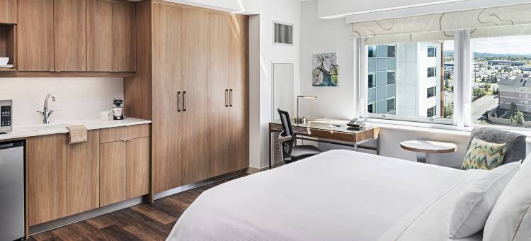 卡尔加里国际机场源宿酒店(Element Calgary Airport)图片