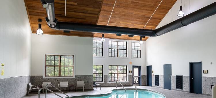 戴德伍德大山假日酒店度假村(Holiday Inn Resort Deadwood Mountain Grand)图片