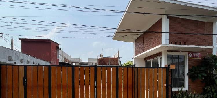 RedDoorz Syariah at Jl Veteran Kediri图片