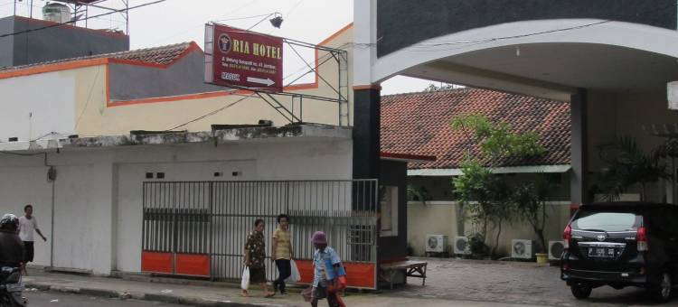 任抹里雅酒店(Ria Hotel Jember)图片