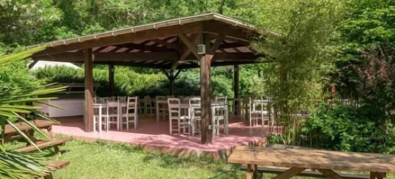 拉卡斯卡德酒店(Logis Hôtel la Cascade - Lyon Nord)图片