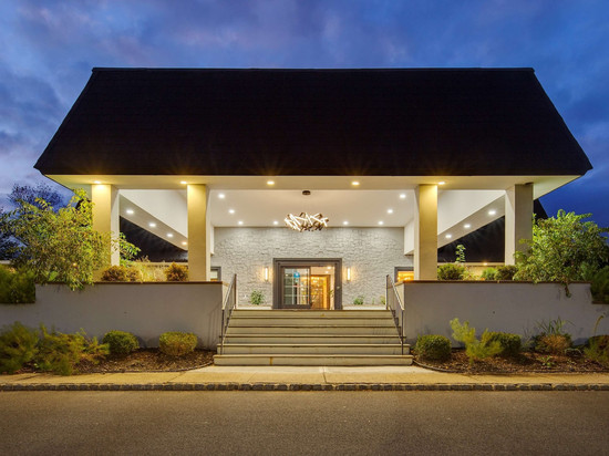 莫瑞山贝斯特韦斯特至尊精选酒店