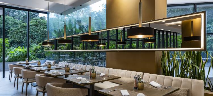 麦地那约克豪华套房(Bluedoors York Luxury Suites)图片