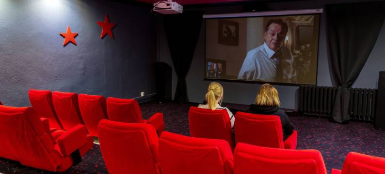 雷恩施泰格布利克假日酒店(Ferien Hotel Rennsteigblick)图片