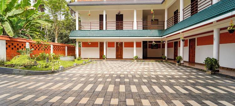 Fabhotel 星级酒店 - 近科瓦拉姆海滩(Fabhotel Star Inn Plus - Nr Kovalam Beach)图片