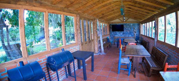 里尔华斯卡卡索纳酒店(Hotel la Casona Real)图片