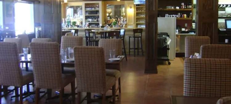 塔尔博特小径套房酒店(Talbot Trail Inn & Suites)图片