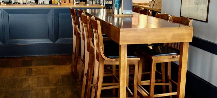 道格拉斯酒店(The Douglas Hotel)图片