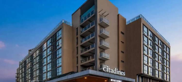 武汉馨乐庭沌口公寓酒店(武汉体育中心店)图片