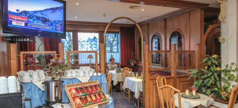 蒂罗尔阿德勒体验酒店(Hotel Tiroler Adler Bed & Breakfast)图片