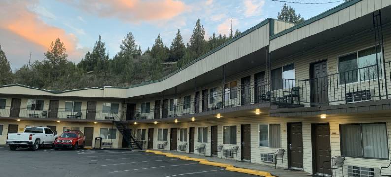 约翰戴美洲最佳价值酒店(Sunset Inn - John Day)图片