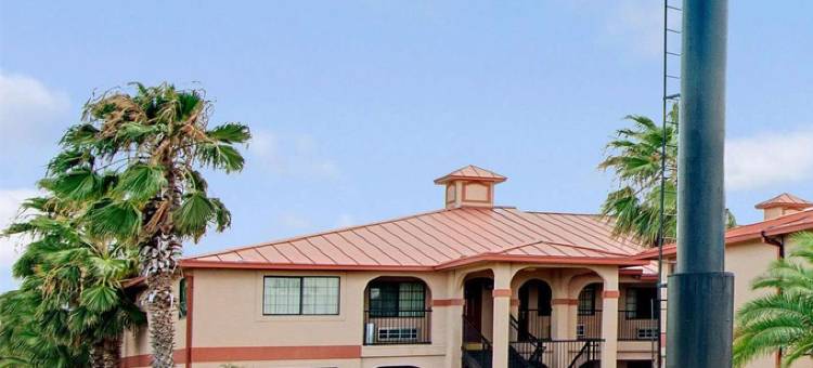 布劳尼希湖戴斯套房酒店(Days Inn & Suites by Wyndham Braunig Lake)图片