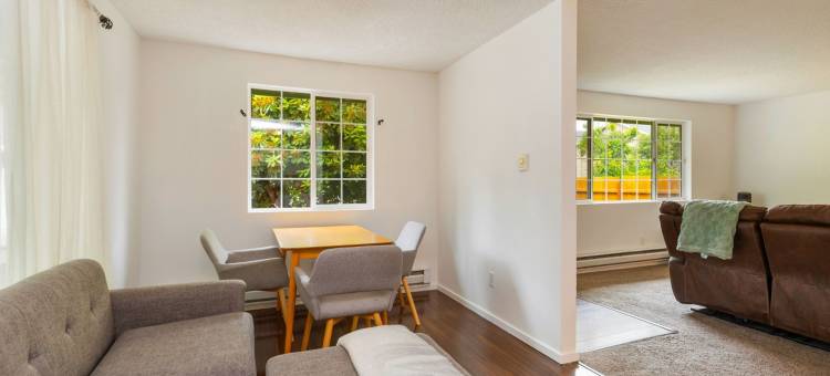明亮的两卧室林伍德度假屋(Bright 2Br Lynnwood Retreat)图片