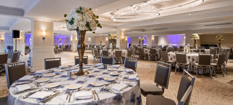 金斯利布卢姆菲尔德山 - 希尔顿逸林酒店(The Kingsley Bloomfield Hills - a DoubleTree by Hilton)图片