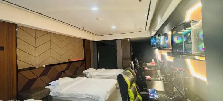 悠游电竞酒店(乌鲁木齐高铁站宝能城店)图片