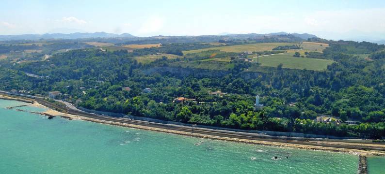Apartment in Pedaso with Adriatic Sea Views图片